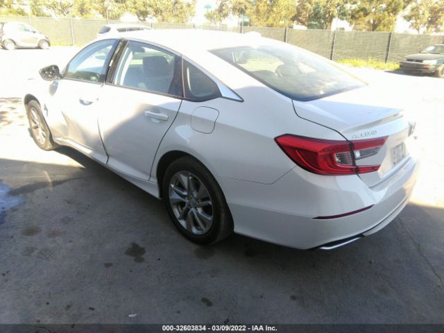 Photo 2 VIN: 1HGCV1F14KA067526 - HONDA ACCORD SEDAN 