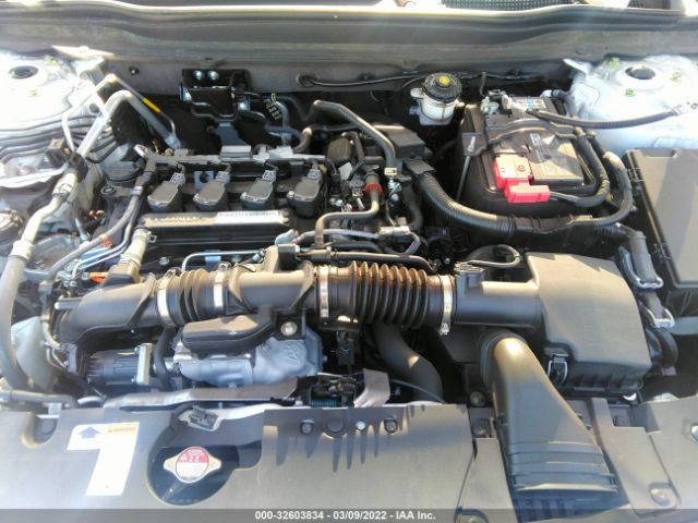 Photo 9 VIN: 1HGCV1F14KA067526 - HONDA ACCORD SEDAN 