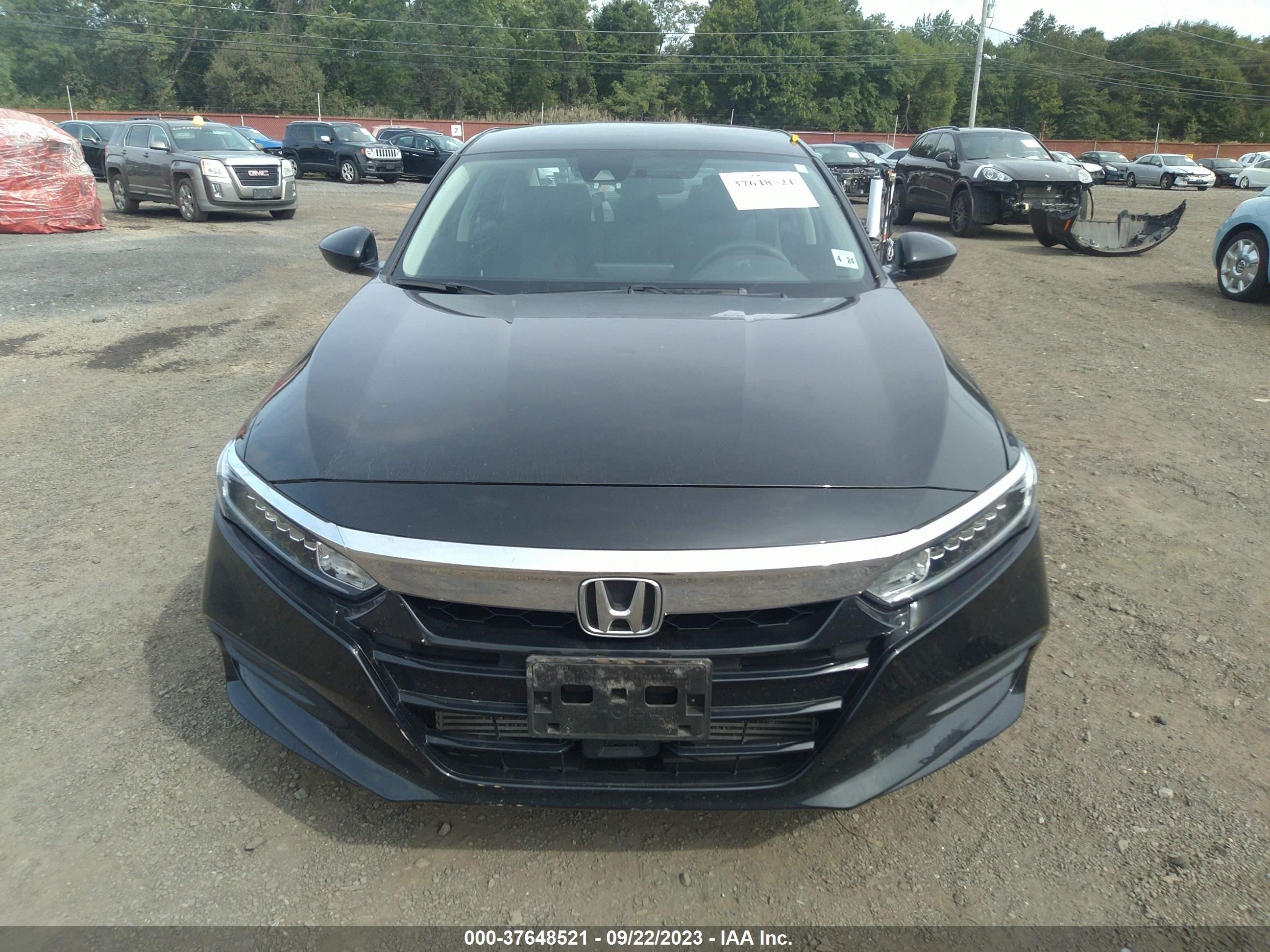 Photo 5 VIN: 1HGCV1F14KA072547 - HONDA ACCORD 