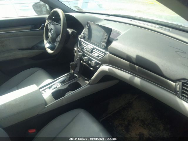 Photo 4 VIN: 1HGCV1F14KA090238 - HONDA ACCORD SEDAN 