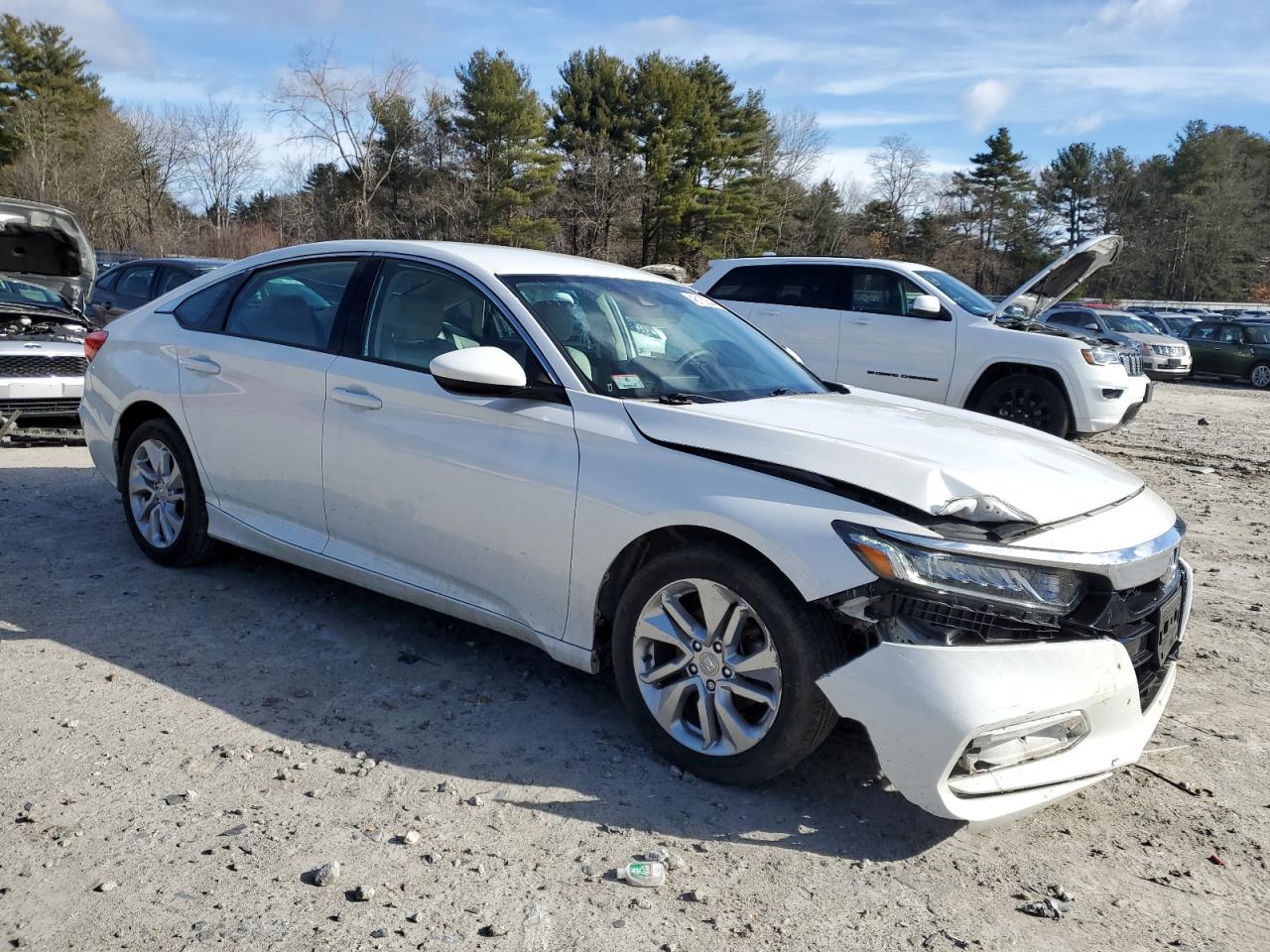 Photo 3 VIN: 1HGCV1F14KA127899 - HONDA ACCORD 