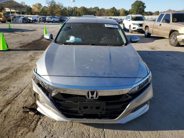 Photo 4 VIN: 1HGCV1F14KA136411 - HONDA ACCORD LX 