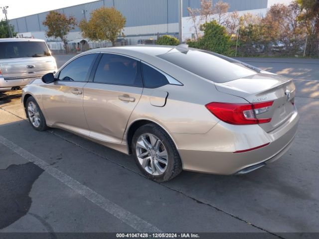 Photo 2 VIN: 1HGCV1F14KA148607 - HONDA ACCORD 