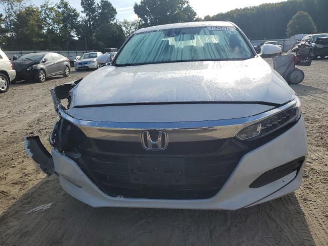 Photo 4 VIN: 1HGCV1F14KA157629 - HONDA ACCORD LX 