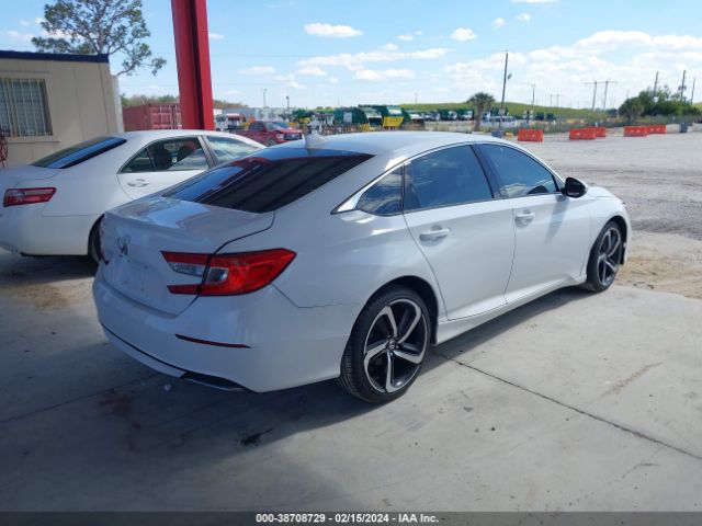 Photo 3 VIN: 1HGCV1F14KA167688 - HONDA ACCORD 