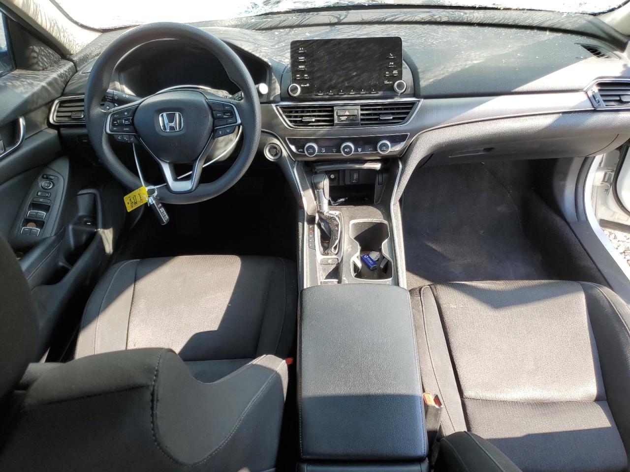 Photo 7 VIN: 1HGCV1F15JA040656 - HONDA ACCORD 