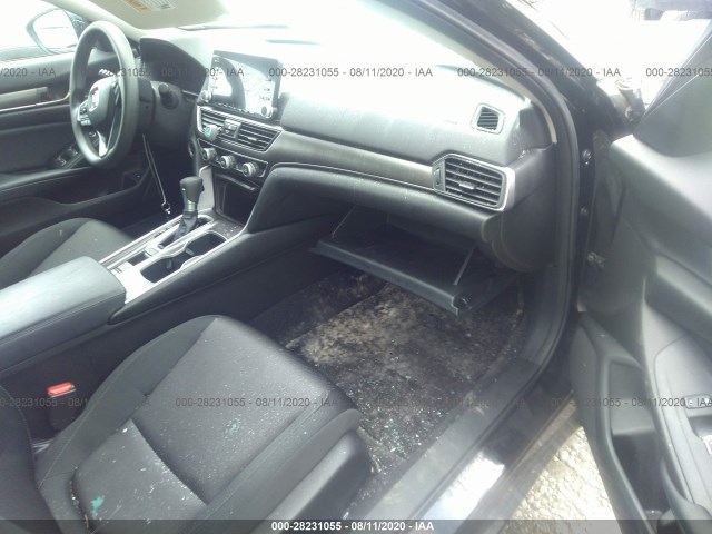 Photo 4 VIN: 1HGCV1F15JA105120 - HONDA ACCORD SEDAN 