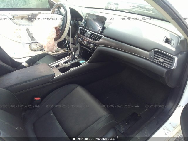 Photo 4 VIN: 1HGCV1F15JA202169 - HONDA ACCORD SEDAN 