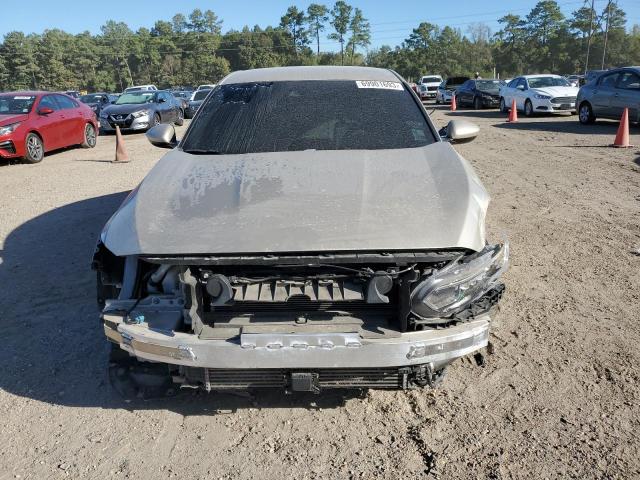 Photo 4 VIN: 1HGCV1F15JA253669 - HONDA ACCORD 