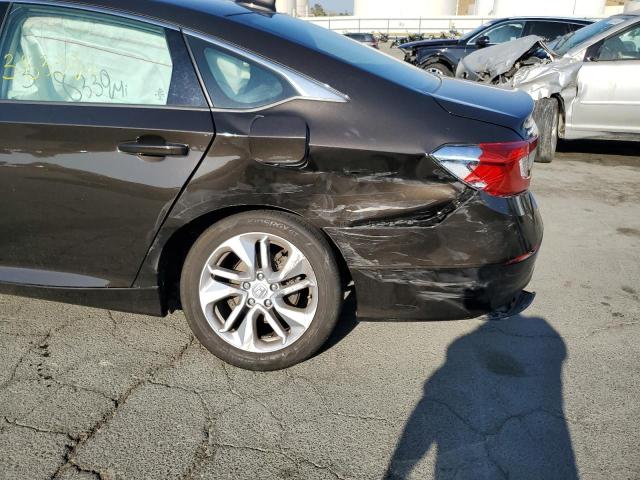 Photo 8 VIN: 1HGCV1F15JA261111 - HONDA ACCORD LX 