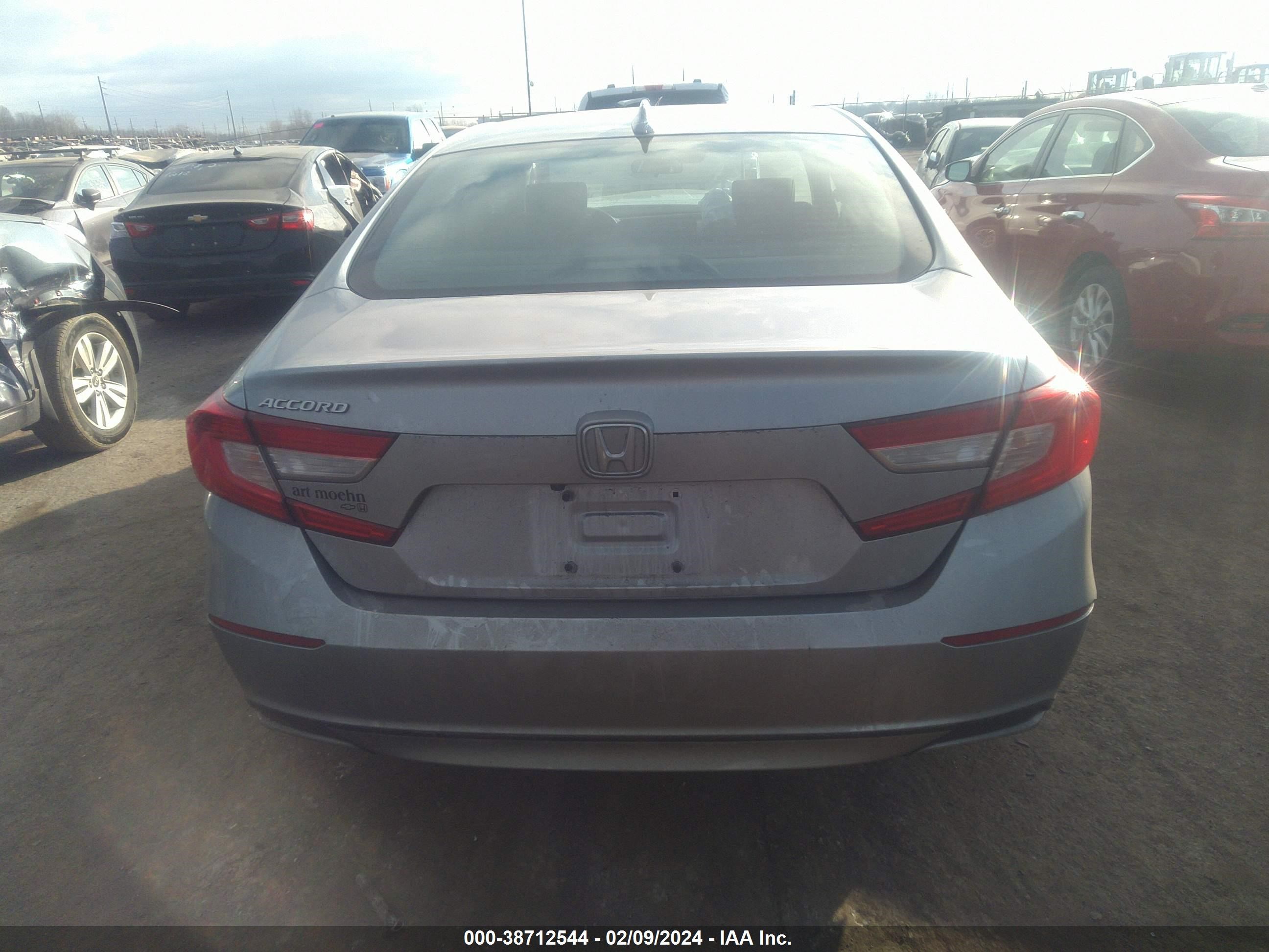 Photo 15 VIN: 1HGCV1F15KA141293 - HONDA ACCORD 