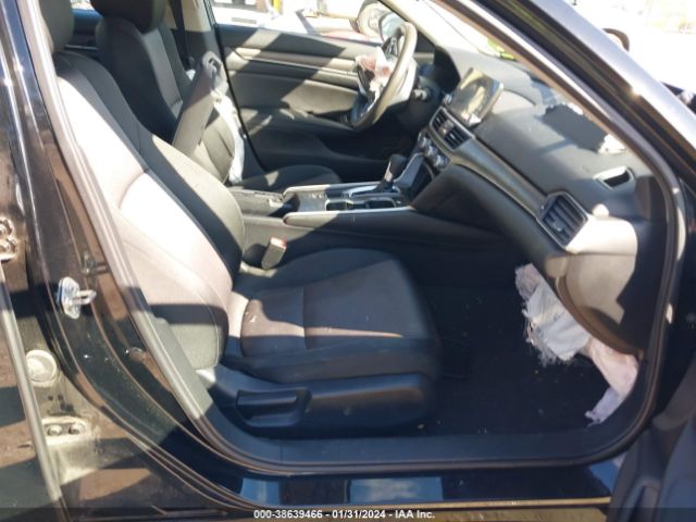 Photo 4 VIN: 1HGCV1F15LA093070 - HONDA ACCORD 