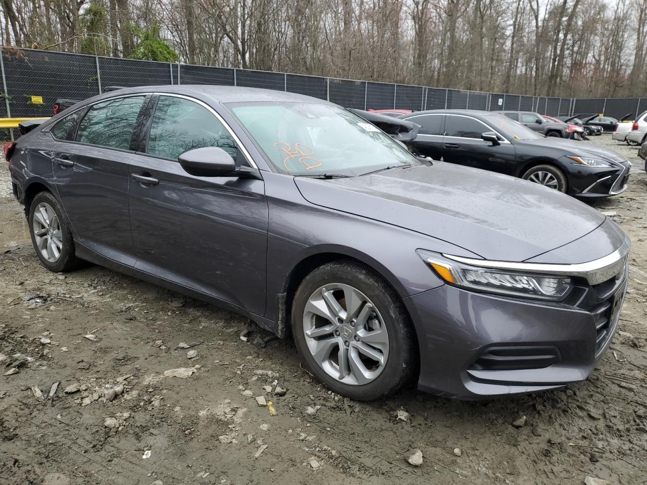 Photo 3 VIN: 1HGCV1F15LA114385 - HONDA ACCORD 