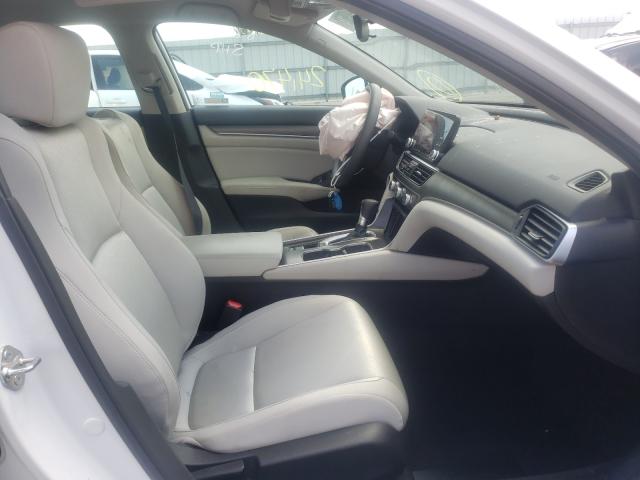 Photo 4 VIN: 1HGCV1F16JA056638 - HONDA ACCORD 