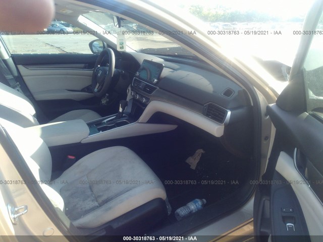 Photo 4 VIN: 1HGCV1F16JA093799 - HONDA ACCORD SEDAN 