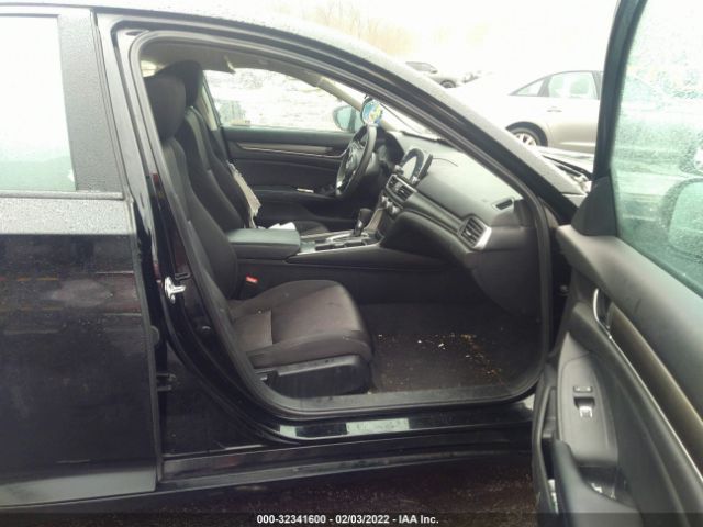 Photo 4 VIN: 1HGCV1F16JA129538 - HONDA ACCORD SEDAN 