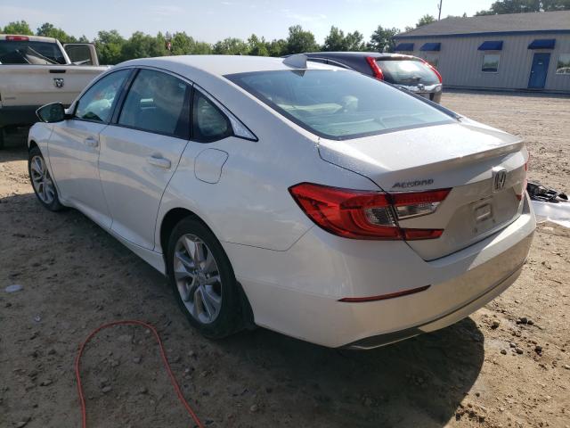 Photo 2 VIN: 1HGCV1F16JA131631 - HONDA ACCORD LX 