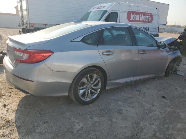 Photo 2 VIN: 1HGCV1F16JA179596 - HONDA ACCORD 