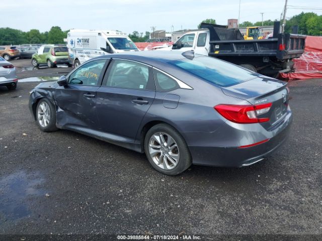 Photo 2 VIN: 1HGCV1F16JA182854 - HONDA ACCORD 