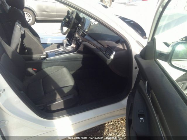 Photo 4 VIN: 1HGCV1F16JA237741 - HONDA ACCORD SEDAN 