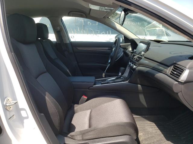 Photo 4 VIN: 1HGCV1F16JA810797 - HONDA ACCORD LX 