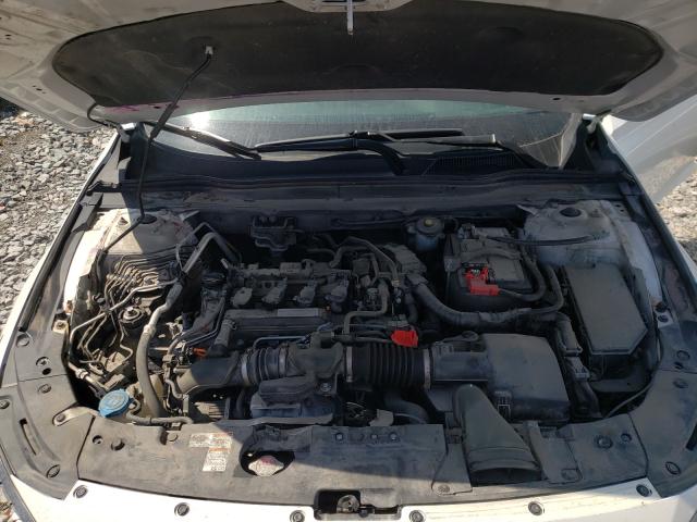 Photo 6 VIN: 1HGCV1F16JA810797 - HONDA ACCORD LX 