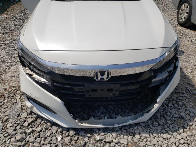 Photo 8 VIN: 1HGCV1F16JA810797 - HONDA ACCORD LX 