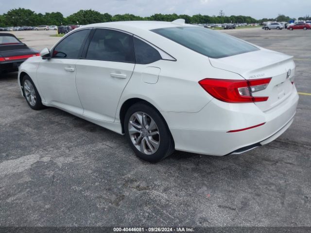 Photo 2 VIN: 1HGCV1F16KA017579 - HONDA ACCORD 