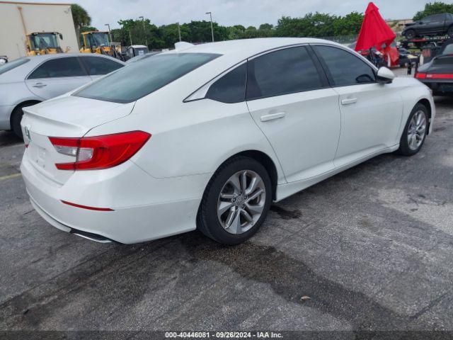 Photo 3 VIN: 1HGCV1F16KA017579 - HONDA ACCORD 