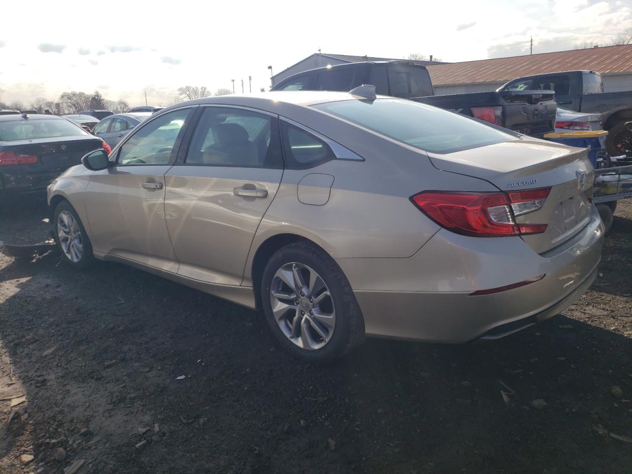 Photo 1 VIN: 1HGCV1F16KA061629 - HONDA ACCORD 