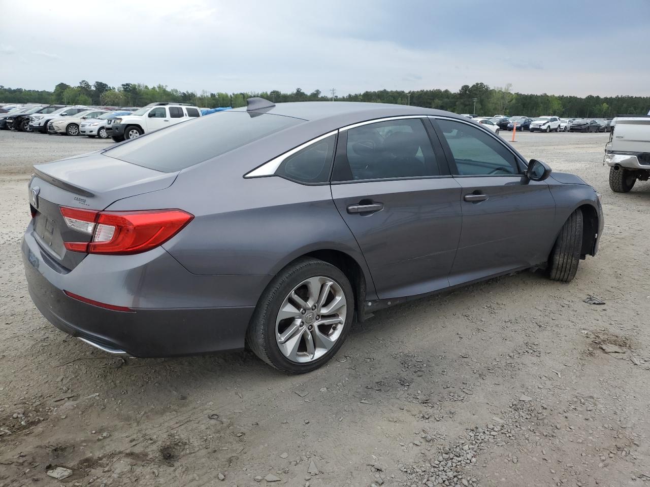 Photo 2 VIN: 1HGCV1F16KA064420 - HONDA ACCORD 