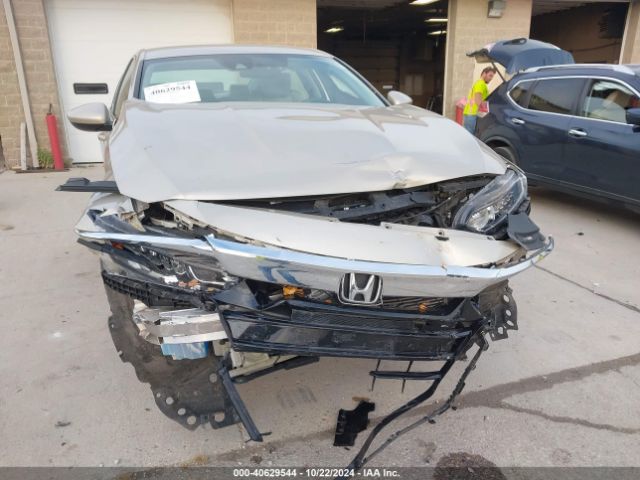 Photo 5 VIN: 1HGCV1F16KA106519 - HONDA ACCORD 