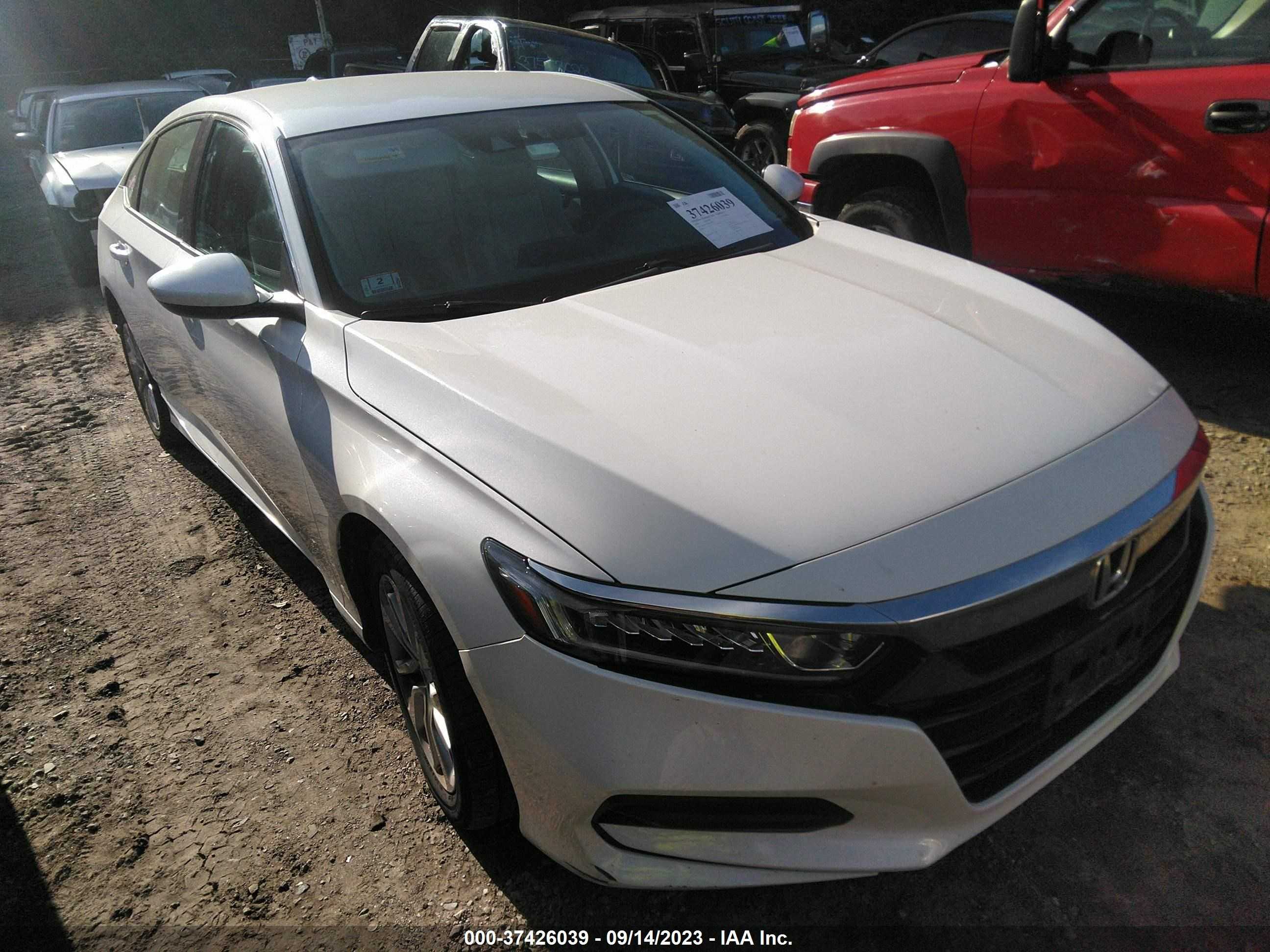 Photo 0 VIN: 1HGCV1F16KA112255 - HONDA ACCORD 