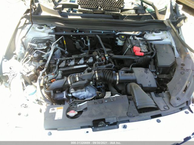 Photo 9 VIN: 1HGCV1F16KA138967 - HONDA ACCORD SEDAN 