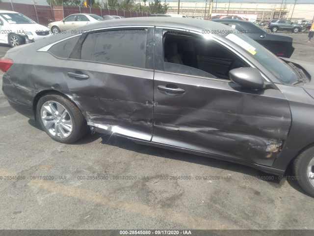 Photo 5 VIN: 1HGCV1F16KA163108 - HONDA ACCORD SEDAN 