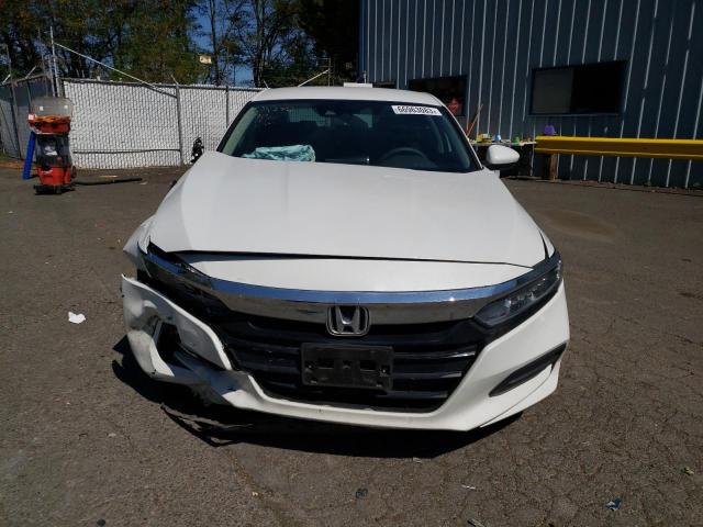 Photo 4 VIN: 1HGCV1F16KA176599 - HONDA ACCORD 