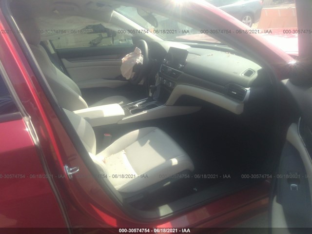 Photo 4 VIN: 1HGCV1F16LA037168 - HONDA ACCORD SEDAN 