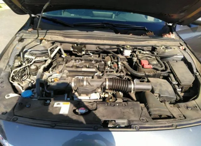 Photo 9 VIN: 1HGCV1F17JA000790 - HONDA ACCORD SEDAN 