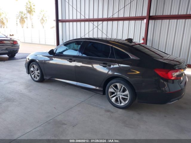 Photo 2 VIN: 1HGCV1F17JA022935 - HONDA ACCORD 