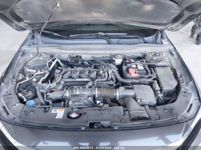 Photo 9 VIN: 1HGCV1F17JA022935 - HONDA ACCORD 