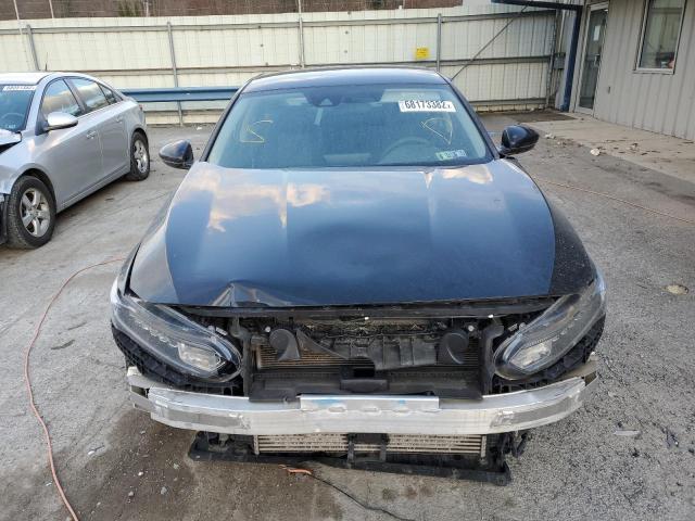 Photo 4 VIN: 1HGCV1F17JA026743 - HONDA ACCORD LX 