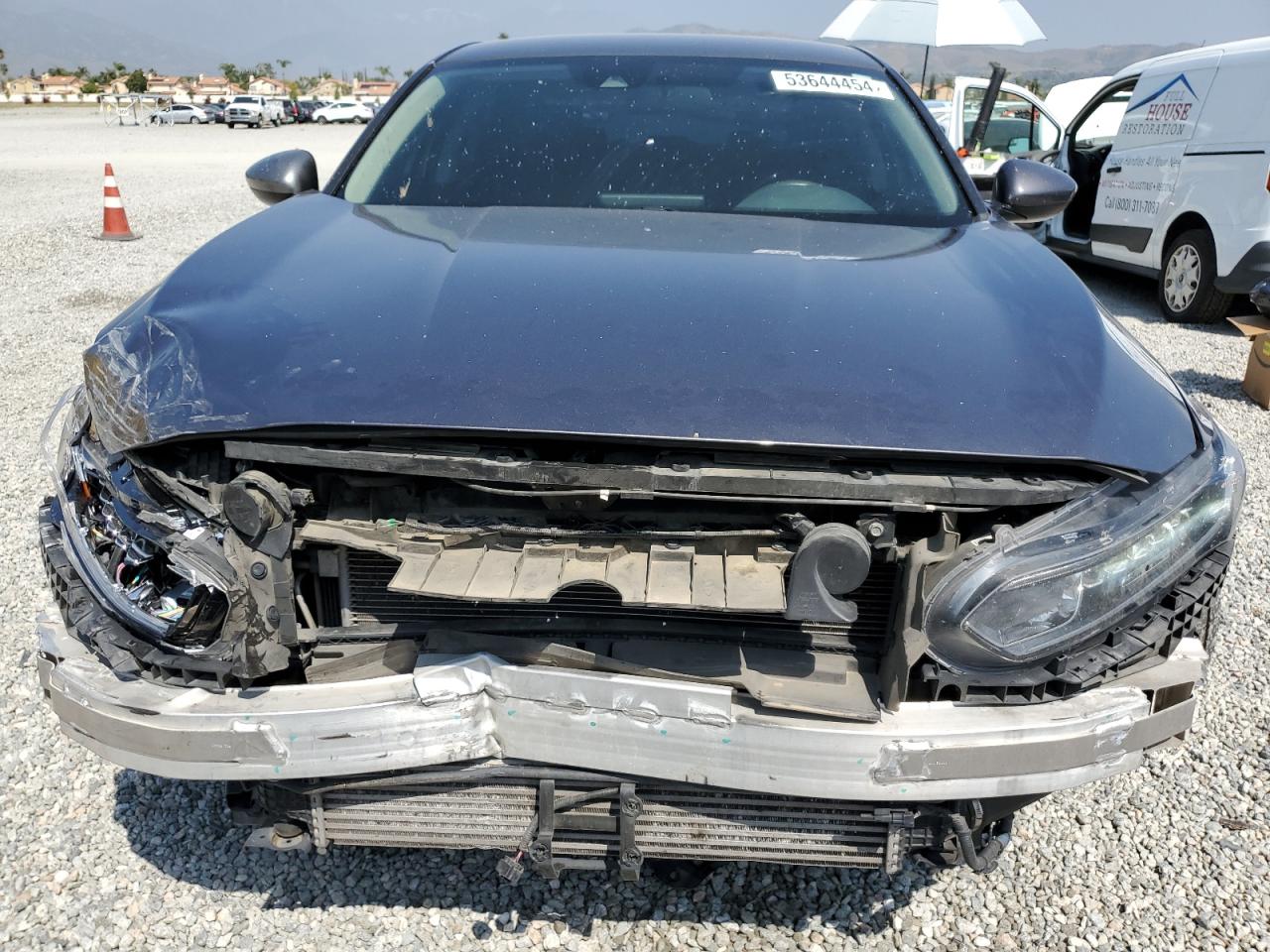 Photo 4 VIN: 1HGCV1F17JA032624 - HONDA ACCORD 