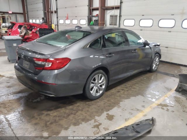 Photo 3 VIN: 1HGCV1F17JA138460 - HONDA ACCORD 