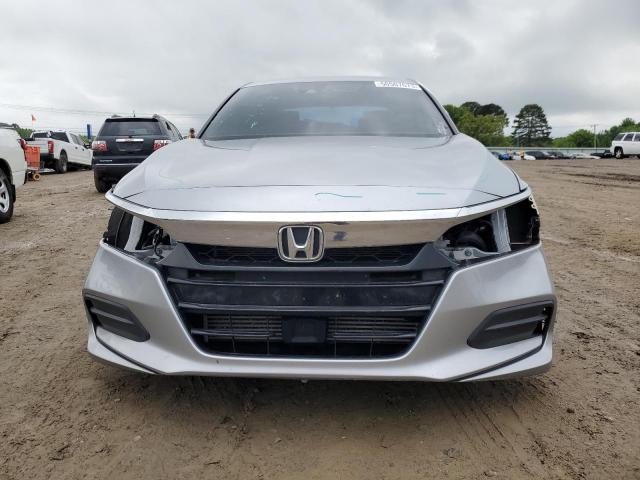 Photo 4 VIN: 1HGCV1F17JA138748 - HONDA ACCORD 