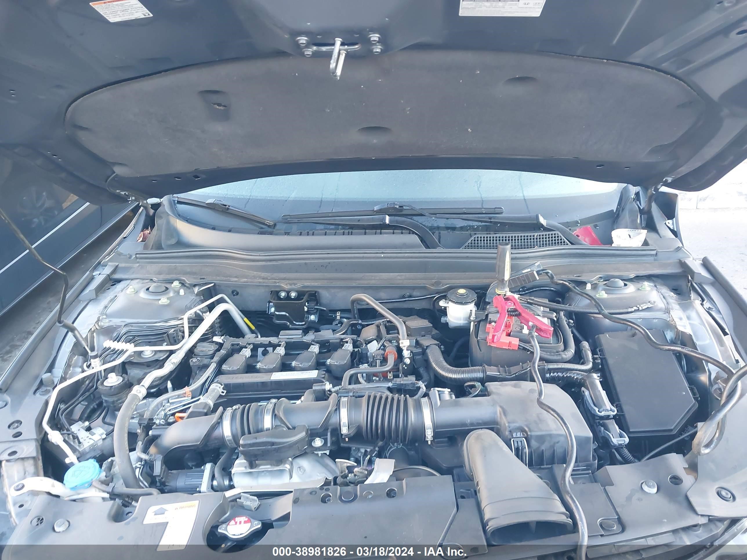 Photo 9 VIN: 1HGCV1F17JA167537 - HONDA ACCORD 