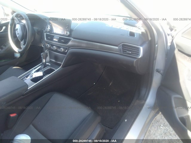 Photo 4 VIN: 1HGCV1F17JA176531 - HONDA ACCORD SEDAN 