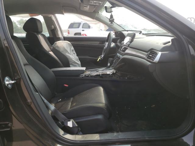 Photo 4 VIN: 1HGCV1F17JA264933 - HONDA ACCORD LX 