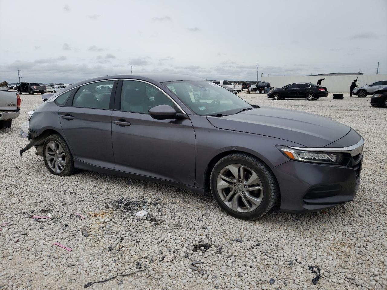 Photo 3 VIN: 1HGCV1F17KA008874 - HONDA ACCORD 