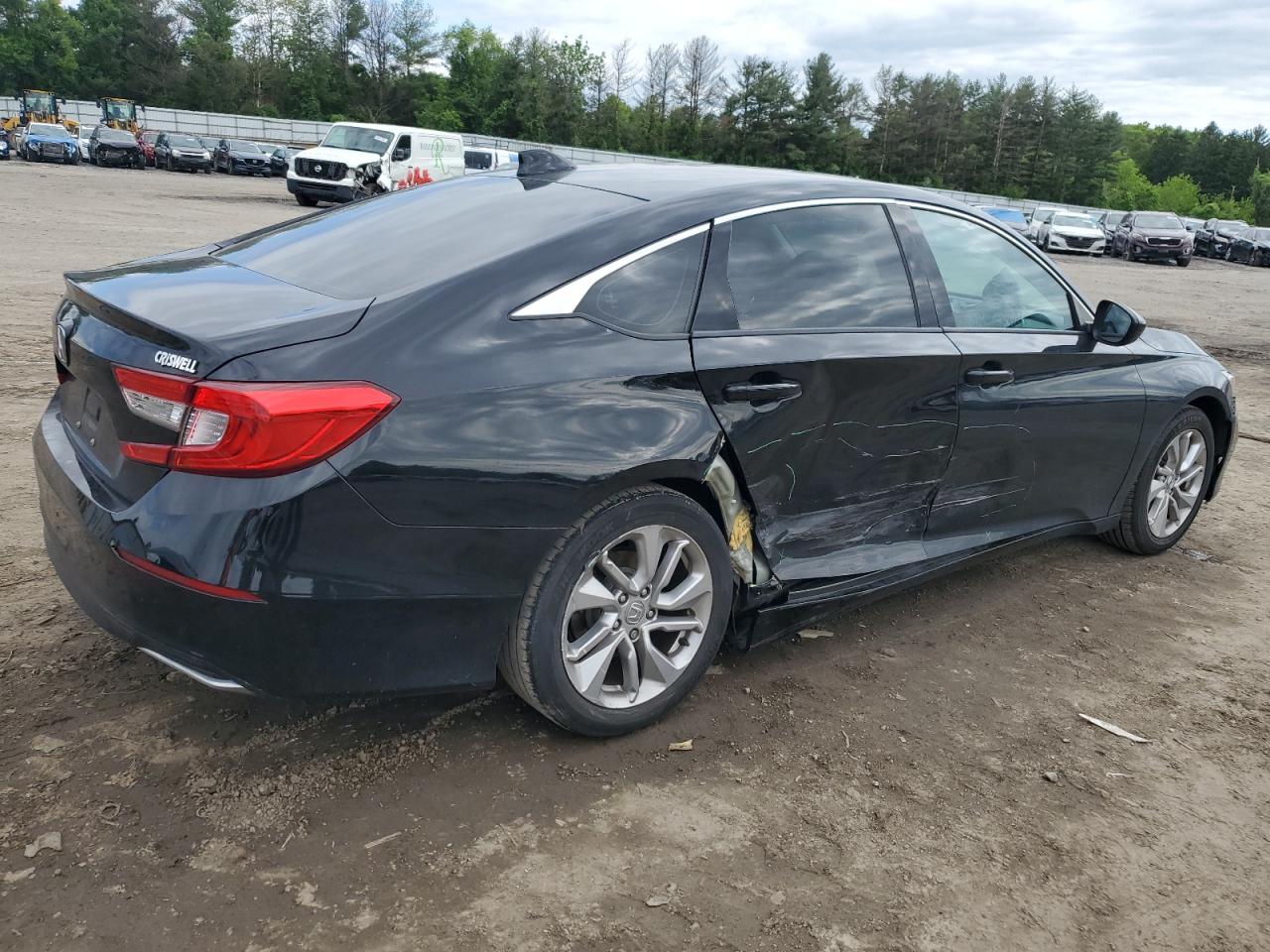 Photo 2 VIN: 1HGCV1F17KA015954 - HONDA ACCORD 