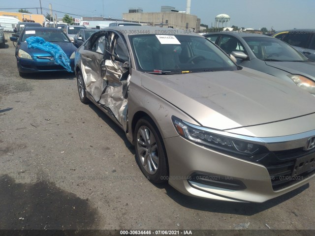 Photo 0 VIN: 1HGCV1F17KA070405 - HONDA ACCORD SEDAN 